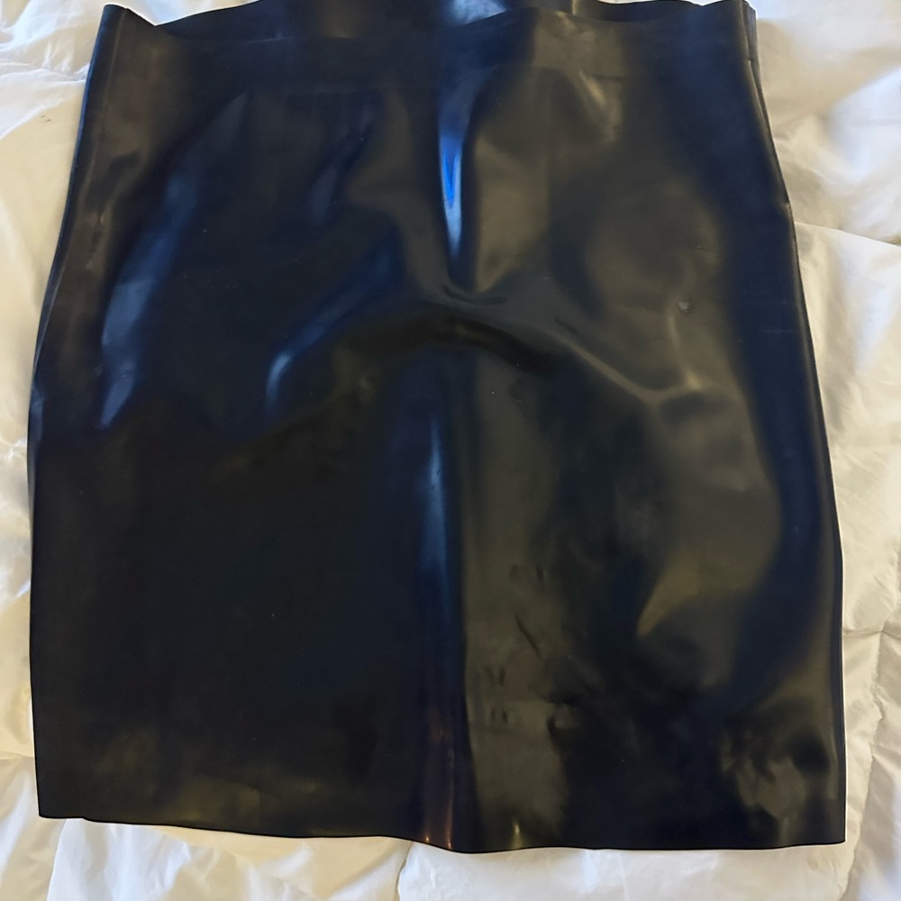 SKIMS Black Latex Mini Pencil Skirt